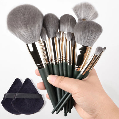 Unlock the secret to flawless makeup with our 14-Piece Premium Brush Set! Crafted for both beginners and professionals, this luxurious collection provides everything you need for a complete beauty routine. 
